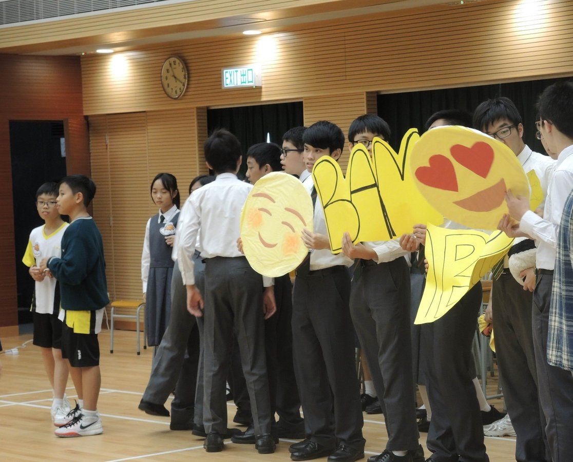 Photo-taking Day for Classes and Units 班相及團體相拍攝日